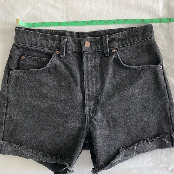 Vintage Orange Tag Levi Cutoff 501s - Picture 4 of 6